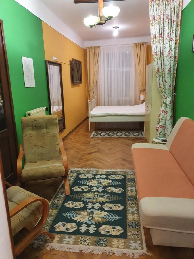 Chic Studio Brasov Phòng bức ảnh